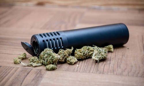 What is dry herb vaporizer?